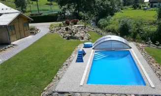 LUDVÍKOV - chalupa se zapuštěným bazénem - foto číslo 18