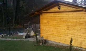 LUDVÍKOV - chalupa se zapuštěným bazénem - foto číslo 41