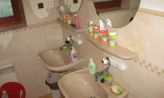 HANUŠOVICE - chalupa - foto číslo 19