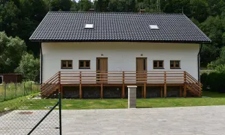 REJHOTICE - chalupa - cca 700 m sjezdovka Kareš - foto číslo 2