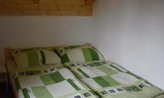 REJHOTICE - chalupa - cca 700 m sjezdovka Kareš - foto číslo 17