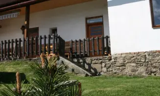 HOSTICE - chalupa - foto číslo 20