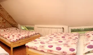 HOSTICE - chalupa - foto číslo 19