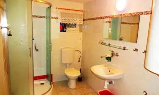 KOUTY NAD DESNOU - chalupa - foto číslo 1