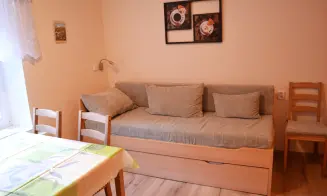 LOUČNÁ NAD DESNOU -  chata - foto číslo 23