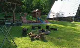 BOBROVNÍK - chata - foto číslo 5