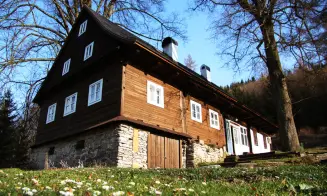 NOVÉ LOSINY - stylová dřevěnice - foto číslo 11