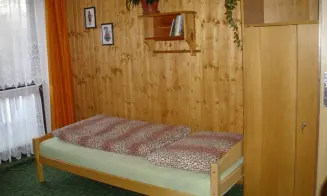 LOUČNÁ NAD DESNOU - chalupa - foto číslo 12