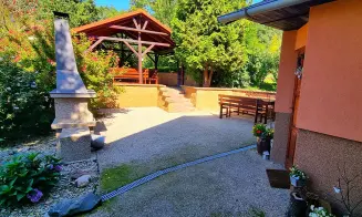 NEDVĚZÍ - chalupa na samotě s bazénem - foto číslo 11