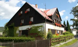 LIPOVÁ LÁZNĚ - chalupa