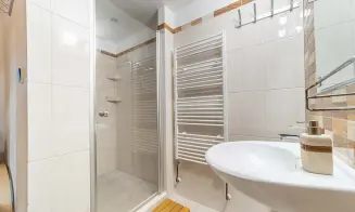 JINDŘICHOV - chalupa - foto číslo 1