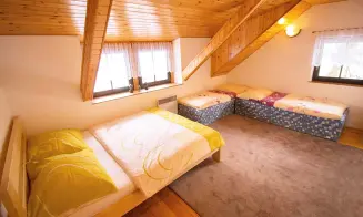 BRANNÁ - chalupa - foto číslo 23