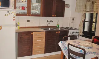 MLADOŇOV - chalupa - foto číslo 9