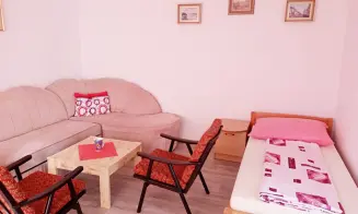 SUDOMĚŘICE U BECHYNĚ - domek - foto číslo 8