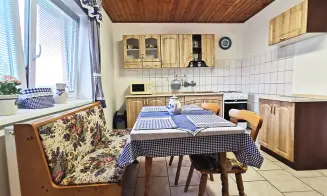 PIŠTÍN - chalupa - foto číslo 6