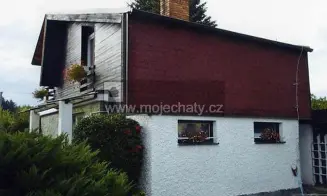 ŽÁR - chata s bazénem - foto číslo 5