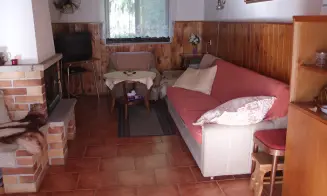 MILOTICE - chata - foto číslo 4