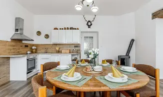 SUDOMĚŘICE U BECHYNĚ - hájovna - foto číslo 6