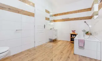 SUDOMĚŘICE U BECHYNĚ - hájovna - foto číslo 1