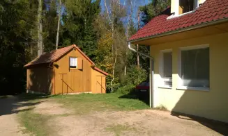 LANDŠTEJN - vila pod zříceninou hradu - foto číslo 1