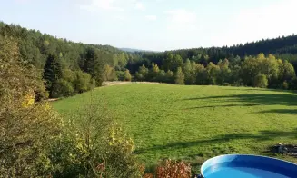 LANDŠTEJN - vila pod zříceninou hradu - foto číslo 10