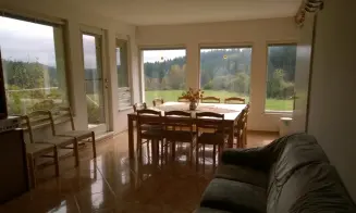 LANDŠTEJN - vila pod zříceninou hradu - foto číslo 16