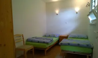 LANDŠTEJN - vila pod zříceninou hradu - foto číslo 26