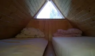 LANDŠTEJN - vila pod zříceninou hradu - foto číslo 20