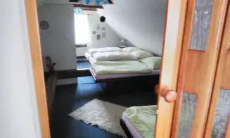 NOVOSEDLY  - chalupa - foto číslo 4