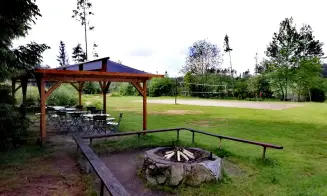 BRANDLÍN - 10 srubů - foto číslo 17