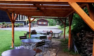 BRANDLÍN - 10 srubů - foto číslo 14