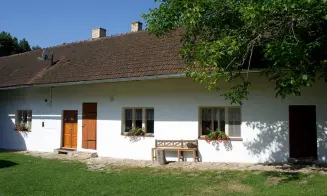 KOLOMĚŘICE - chalupa - hlavní obrázek