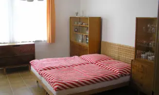 KOLOMĚŘICE - chalupa - foto číslo 1