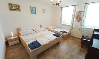 ŘÍPEC - apartmán - foto číslo 25
