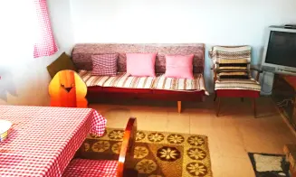 SOBĚSLAV - chatová oblast - foto číslo 11