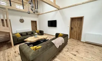 TRPNOUZE - luxusní chalupa s bazénem - foto číslo 9