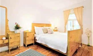 KOSTELEC NAD VLTAVOU -  apartmány - foto číslo 6