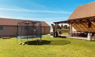 TRPNOUZE  - rekreační dům s bazénem - foto číslo 2