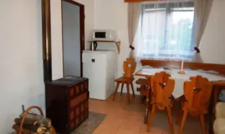 ROUDNÁ U LUŽNICE - chata - foto číslo 4