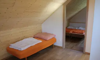 BŘEHY U TÝNA - chata - foto číslo 1