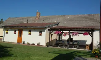 NOVOSEDLY NAD NEŽÁRKOU - chalupa - hlavní obrázek