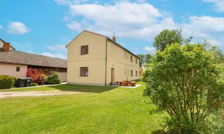 BRANNÁ - luxusní chalupa s bazénem - foto číslo 2