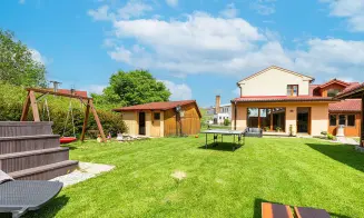 BRANNÁ - luxusní chalupa s bazénem - foto číslo 15