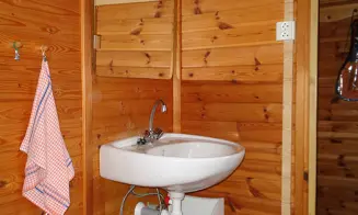 JETĚTICKÉ SAMOTY - chata - foto číslo 8