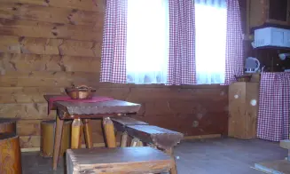 ZADNÍ ZBOROVICE - chata - foto číslo 1