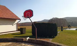 ZALUŽÍ - s možností vlastního rybolovu a vířivka - foto číslo 12