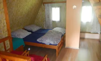 LOČENICE - chata - foto číslo 10