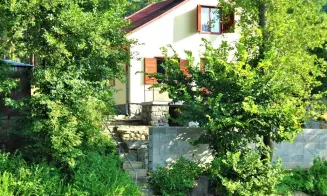 SKALICE *** -  chata na břehu Lužnice