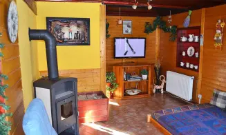 PŘÍCHOVICE - chata s vnitřním bazénem - foto číslo 45