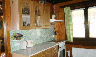 PŘÍCHOVICE - chata s vnitřním bazénem - foto číslo 15